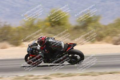 media/Apr-20-2025-CVMA (Sun) [[39090e8767]]/Race 9-Formula LW Twins Shootout/